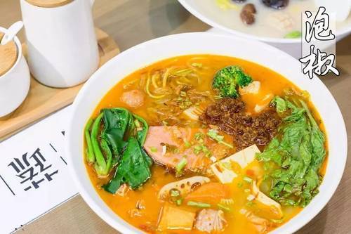 麻辣烫加盟青蔬http://www.qingshumlt.com/